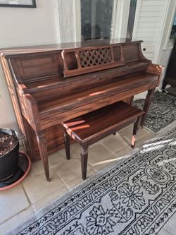Schafer & Sons Piano