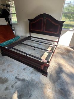 King size Bed