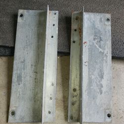 Truck Camper Corner Brackets (2)