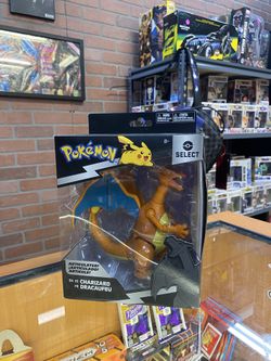 Pokémon “Charizard”
