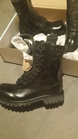 Firefighters/paramedic boots