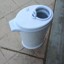 Ubbi Diapper Pail