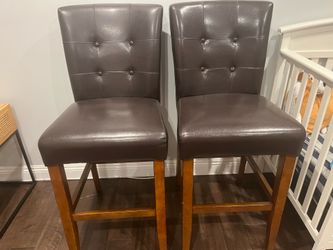Barstool wooden legs with brown Leather