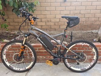 Custom Specialized Stumpjumper Full-Suspension E-Bike | Bafang BBSHD 52V | High Performance