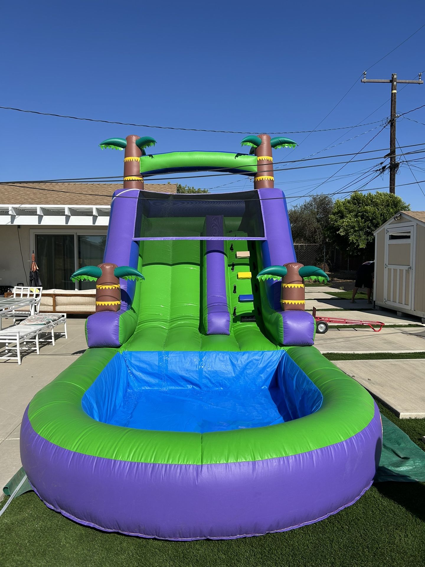 Water/ Slide / Water