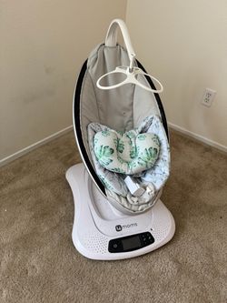 4moms MamaRoo Baby Swing