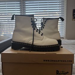 Dr Martens White