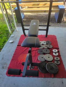 MARCY BENCH WITH INCLINE LEG EXTENSION  1" HOLE  PLATES TOTAL 114LBs  2-20s.  2-10s  2-7.5s.  6-5s.  2-2s  2-2.5s
5' STRAIGHT BAR.
11525 S HALSTED DUN
