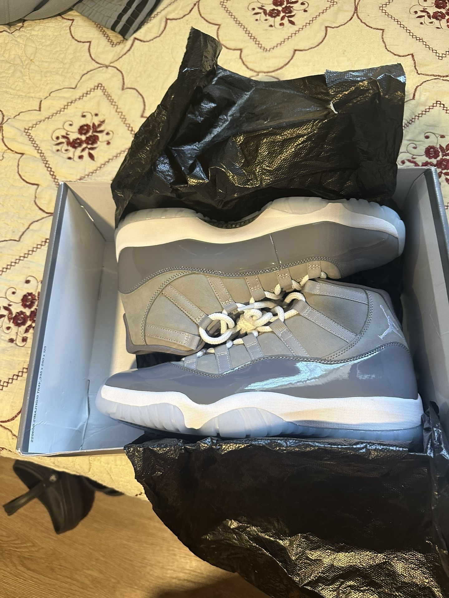 Jordan 11 Cool Grey