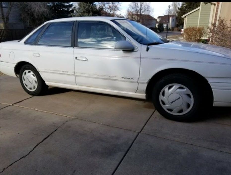 1994 Ford Taurus