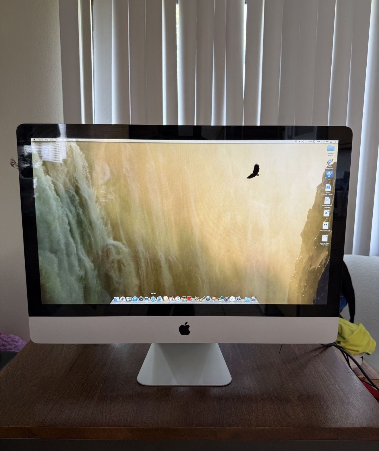 iMac (PLEASE READ DESCRIPTION!)