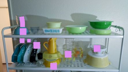 Collectible Pyrex mid century