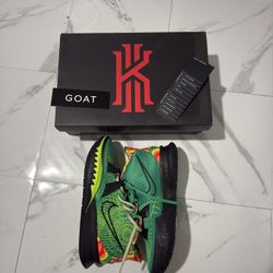 Nike Kyrie 7 Weatherman