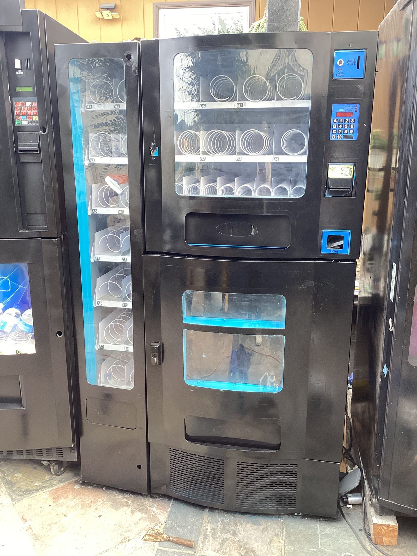 Combo Vending Machine 