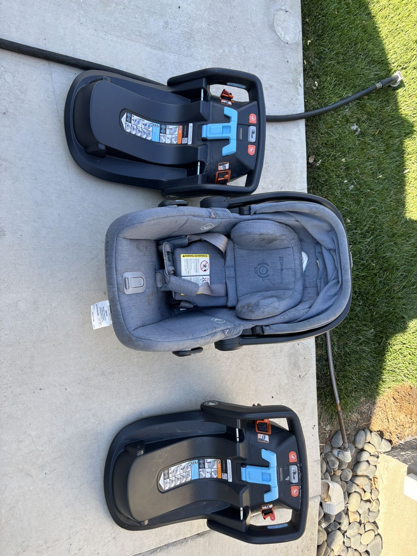 Uppababy Infant Car seat And Car Stand