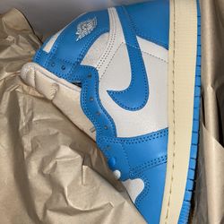 Jordan 1 Retro Hi *UNC Reimagined* (GS)