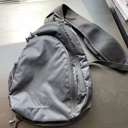 Eddie Bauer Cross bag