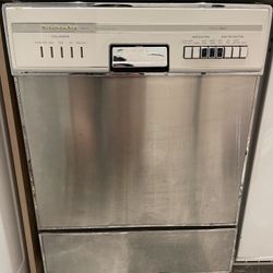 Kitchen Aid Superba Dishwasher