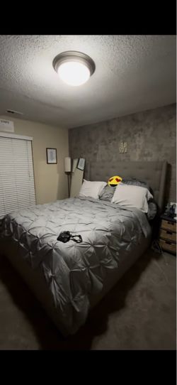 Queen bed