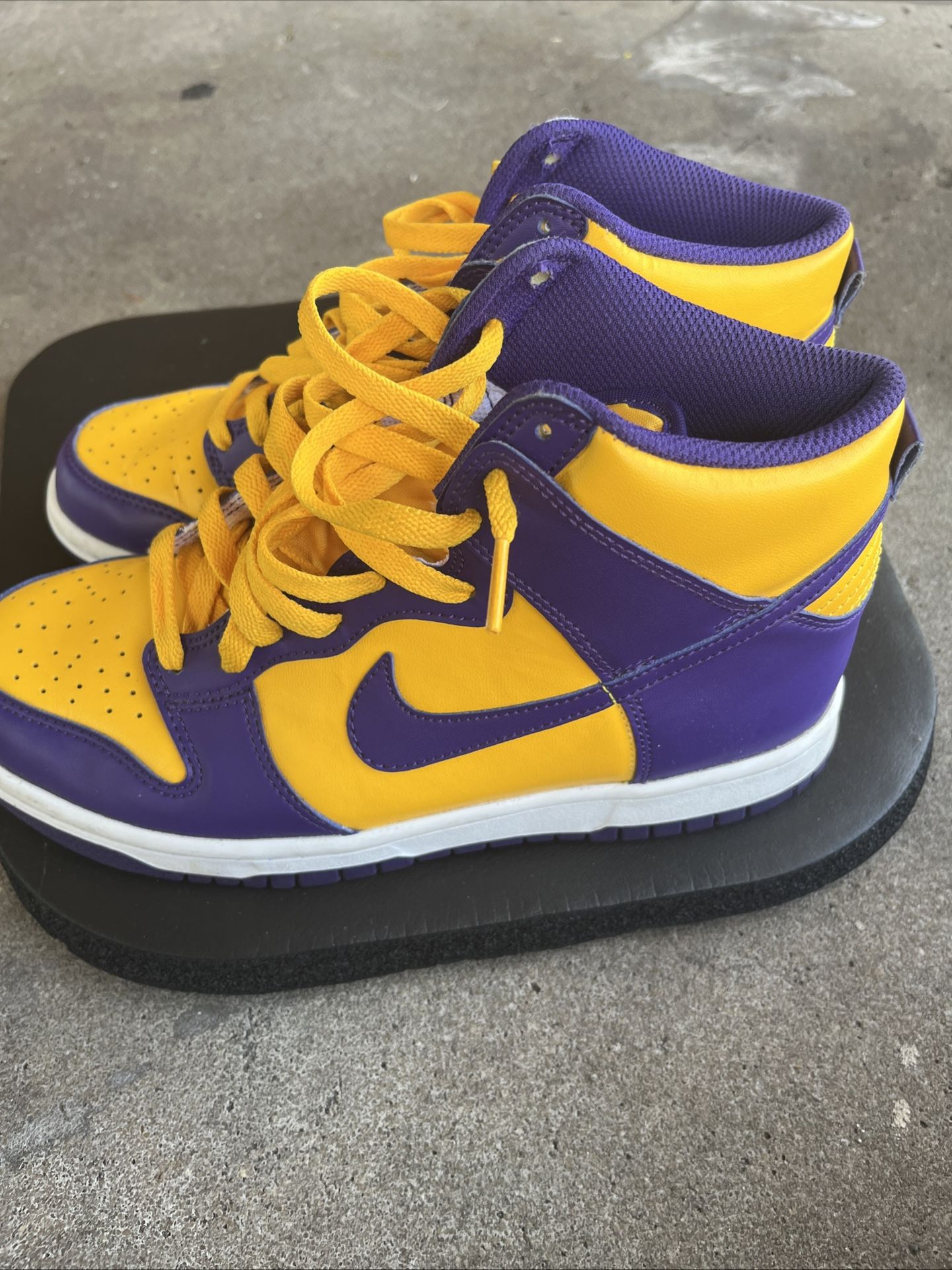 Nike Dunk Purple/Yellow “Lakers”