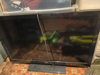 45 inch tv everything works not a roku