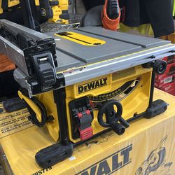 DEWALT 15 Amp Corded 8-1/4 in. Compact Portable Jobsite Tablesaw (Stand Not Included)
