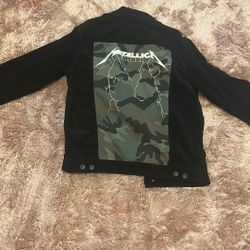 Billabong  X Metallica