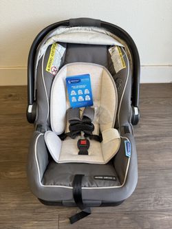 Infant Car Seat 