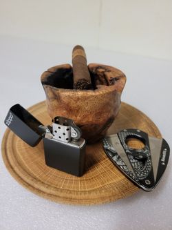 Mini Oak Burl Cigar Ashtray