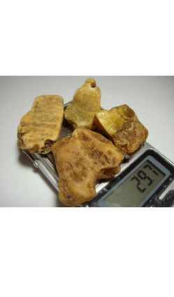 100% Natural Baltic Amber Stone 29.7g Egg-yolk Beeswax