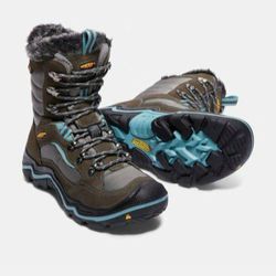 Keen waterproof  boots Size 7