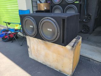 UNAS BOCINAS R.E AUDIO