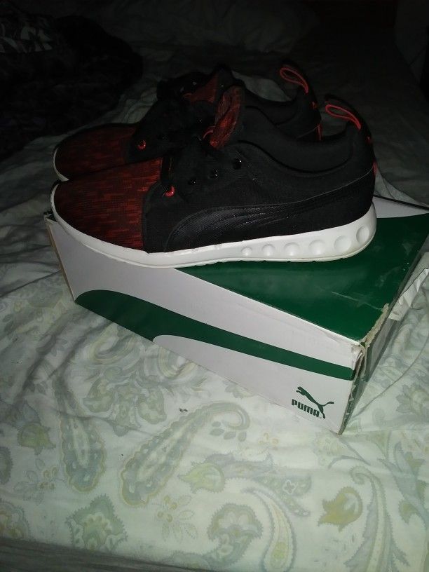 Puma Sneakers Sz9.5
