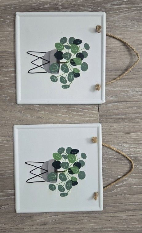 2 Small Wall Decor Plant Metal Print