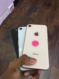 iPhone 8 64GB Factory Unlocked Excellent Condition With Free Charger
