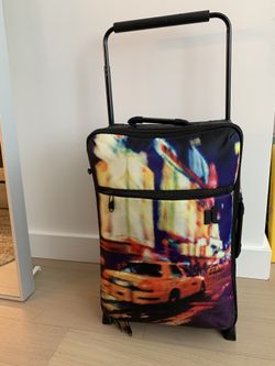 It carry on 20’ luggage