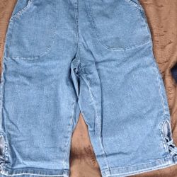 Croft & Barrow Jean Capris