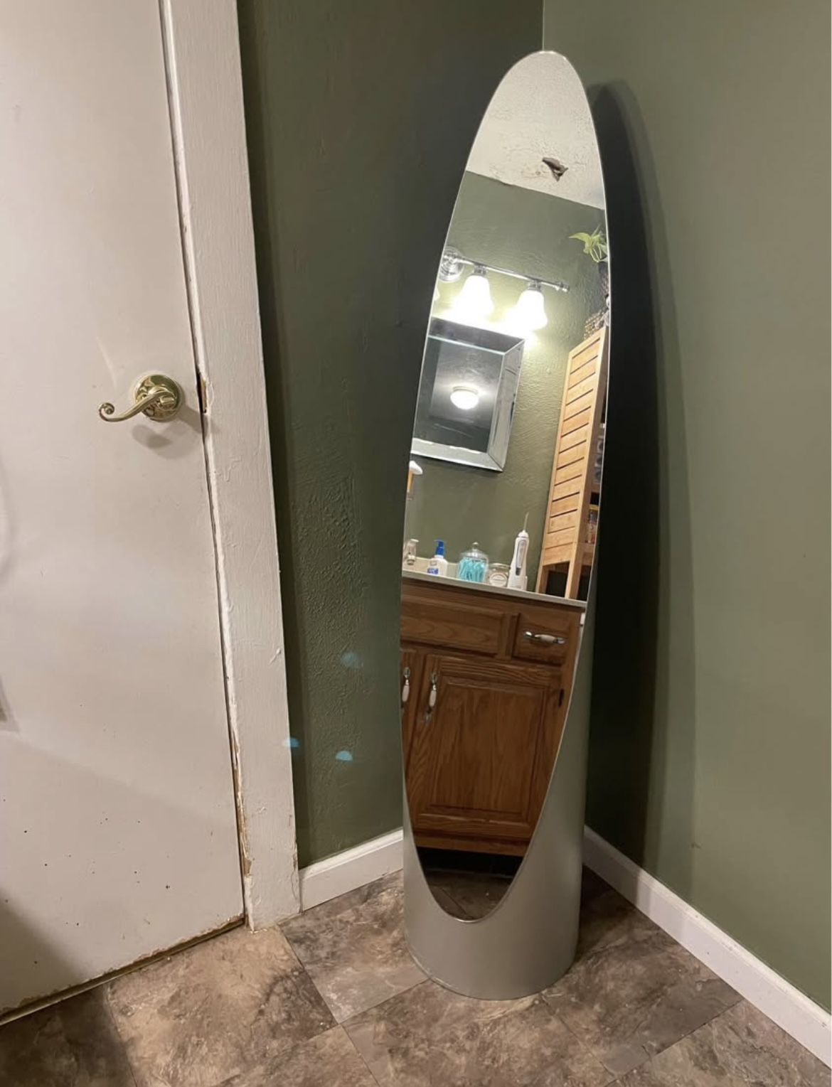 1940’s Standing Lipstick Vintage Mirror