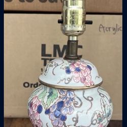 Vintage   Porcelain Hand Painted  Lamp Winery Grapes Flowers Tabletop Asian