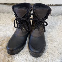 Men’s boots size 10