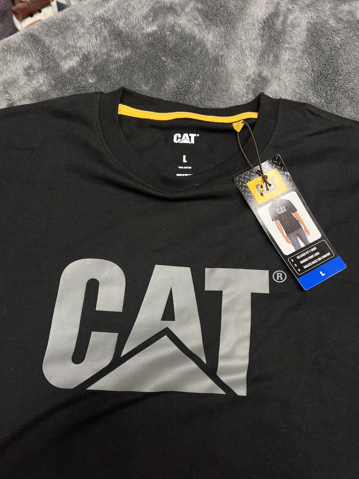 New CAT Men’s Large Tee!  brand new with tags!  