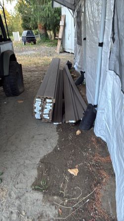 So this all new composite decking. We decided to go with wood imstead