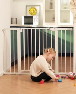 Pet/Baby Safety Gate