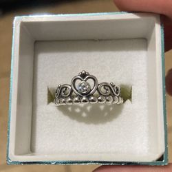 Pandora Princess Tiara Ring