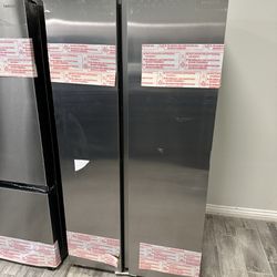 Samsung Stainless Steel Side By Side Fridge New Scratch And Dent Has Stain 