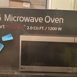 LG Microwave 
