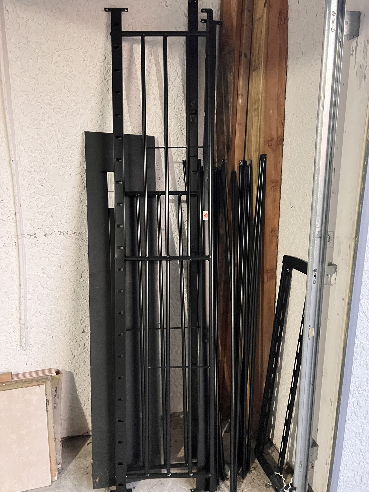 Bed & Bottom Desk Space 