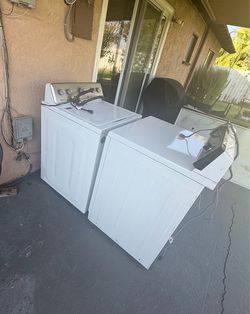 Combo Lavadora y secadora Maytag
