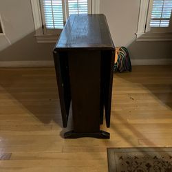 Mahogany Gateleg Foldable Dining Table