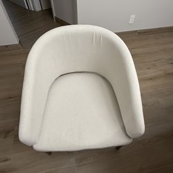 Roveconcepts Dining room table with  4  chair